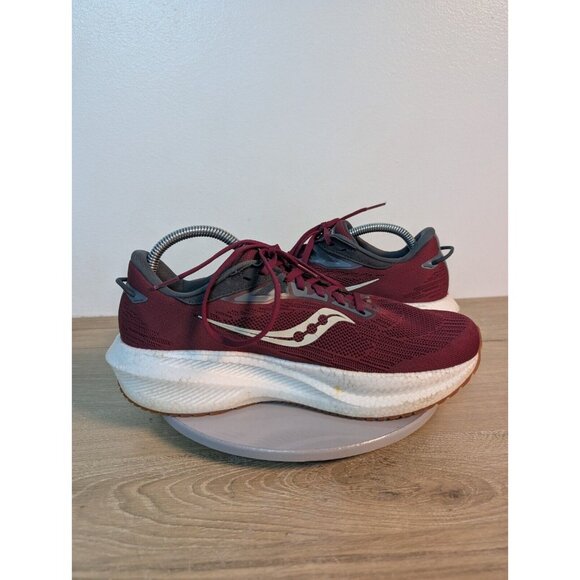Saucony Triumph 21 Mens 9.5 Shoes Red Running Walking Sneaker Gym S20881-50